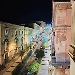 招待所 Perla 卡塔尼亚