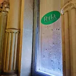 招待所 Perla