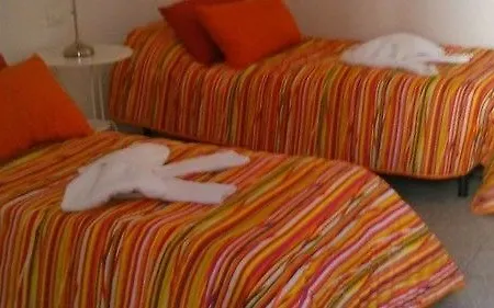 Perla Πανσιόν