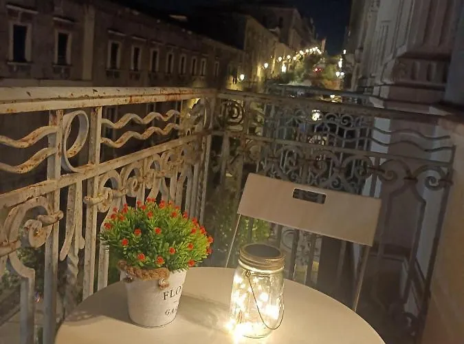 ゲストハウス Perla カターニア