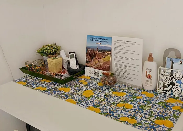 ゲストハウス Perla カターニア