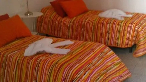 Perla ゲストハウス